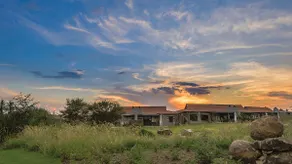 The Kingdom - Four Bedroom Villa with Splash Pool - Image 5