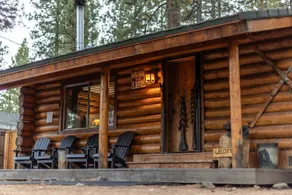 Cozy Rustic Log Cabin Oasis, Dog Friendly, Hot tub - Image 2
