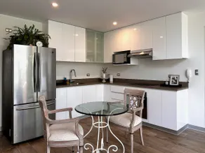 Serene Oasis: spacious and green apartment - Image 4
