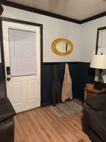 Hillside Haven | Private Entry | Near Downt - Image 5