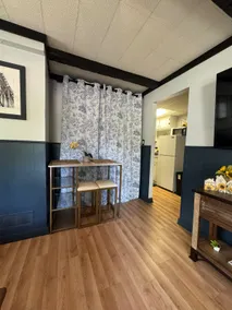 Hillside Haven | Private Entry | Near Downt - Image 2