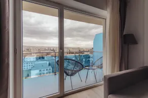 ZEN Sky View Apartment - Image 5