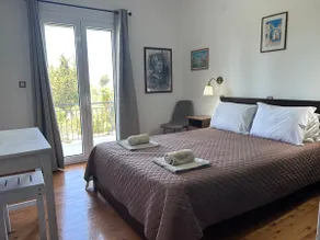 Alexander Apartments - Image 2