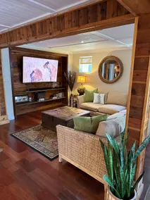 Historic Sanford Sunshine Cottage w/ Treetop suite - Image 2