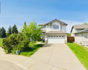 Spacious 3BR Retreat w-Hot Tub Ravine Sleeps 9 - Image 3