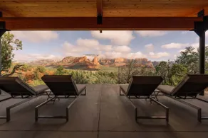 Eagle Dancer Private Suite | Wellness Spa & Trails - Image 5