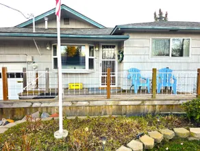 3 Queen Beds 2 Bath near Downtown Klamath Falls - Image 2