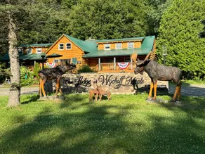 ”Mansfield” Suite - The Lodge at Wyckoff Maple - Image 2