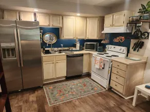 Private LaVista Suite for 4 | Park Laundry Kitchen - Image 5