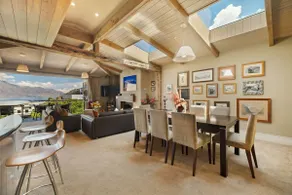 Chambers City Center Penthouse - Image 5