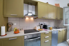 Modern studio in historic Gaios center - Image 2