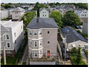 Federal Hill 8BR Group Getaway with Parking for 8 - Image 2