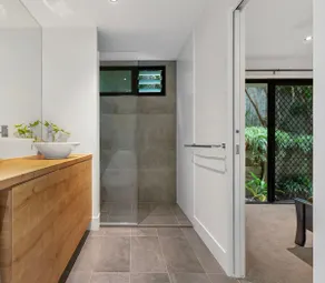 Little Ray of Sunshine Beach - Pet Friendly - Image 3