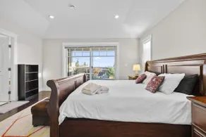 Stunning North Shore Family Home - Amazing Views! - Image 3