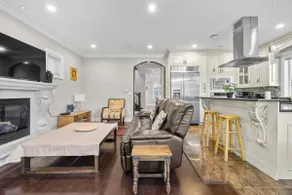 Stunning North Shore Family Home - Amazing Views! - Image 2