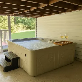✩ Private ✩ Horse Park ✩ Hot tub ✩ Ping-pong ✩ Foosball ✩ 4500 sqft ✩ Sleeps 20 - Image 4