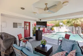 Tempe ASU Home 8 beds & Salt Water Pool - Image 5