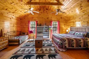 Romantic Smoky Mtn Cabin · Hot Tub · Honeymoon - Image 3