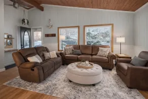 Cozy Breezy Cabin • Fire Pit • Large Fenced Yard - Image 5