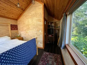 Tidy House in the Heart of Vashon - Image 4