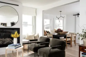 Steps to beach, Close to Boston, Sleeps 8 - Image 3