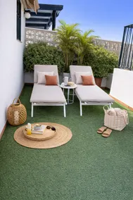 Apartment with private pool, 2 minutes away, Balcón Europa - Image 2