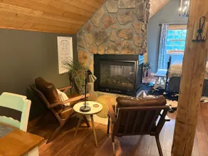 Luxury in the Woods! Fireplace & Whirlpool Tub! - Image 3