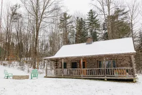 Cozy Vermont Cabin - Image 2
