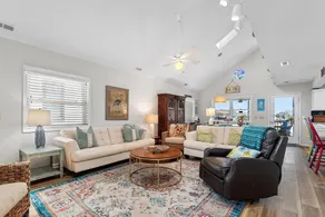 Heaven's Anchor 3 Bedroom Home by RedAwning - Image 5