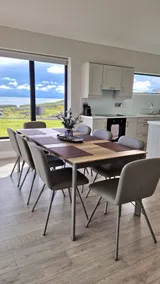 Beside the sea with spectacular ocean views! Minutes from Cliffs of Moher - Image 2