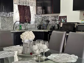 Ocean Paradise Beach House - Image 4