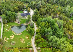 Large Estate with Luxury Collection of Amenities  - Image 2