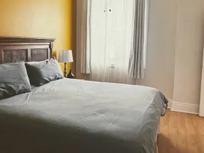 King Apartment in Walkable Historic Village - Image 3