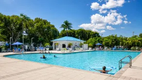 Beautiful Oceanfront 2BR Condo | Pool & Hot Tub - Image 4