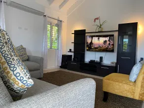 3BR Villa in Gated Richmond Estates Near Ocho Rios - Image 5