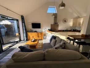 Ferndown Holiday Let - Image 3