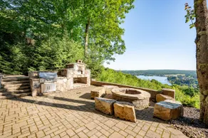 Designer Mountain Lodge w/ Panoramic Views & Sauna - Image 4