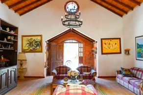Mesa De Los Santos, Villa Esperanza! - Image 4