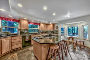 Black Bear Villa - large 4 BR 4 BA hot tub game room - Image 3