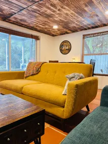 *Waterfront* Kayaks & Bikes - Papa’s Rustic Cabin - Image 4