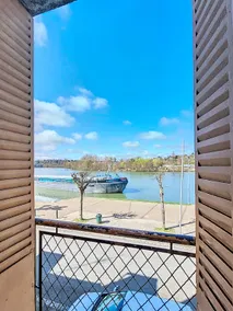 Large renovated 2-room apartment - Air-conditioned - Seine view - All within walking distance - Image 4