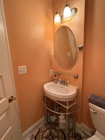 A private apartment with Self Check-in. - Image 5