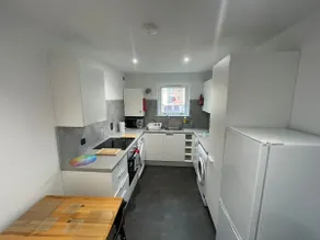 Splendid city centre apartment. Can sleep 4 - Image 4