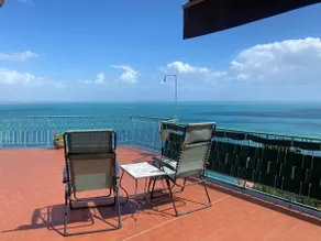 La petit maison in villa(private parking included) - Image 3