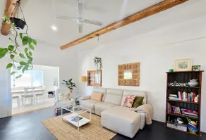 Sandy Feet Beach House - Image 3