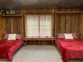 WPH Hospitality House - Image 3