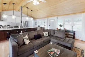 4BR Lakefront | Dock | Balcony | Firepit - Image 3