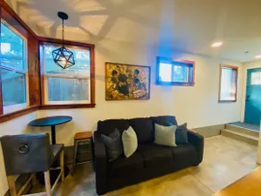 Tucked Inn Cully - Image 4