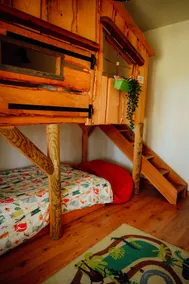 Lou Cabanot Bed and Breakfast - Image 2