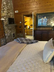 The Honeymoon Cottage - Image 5